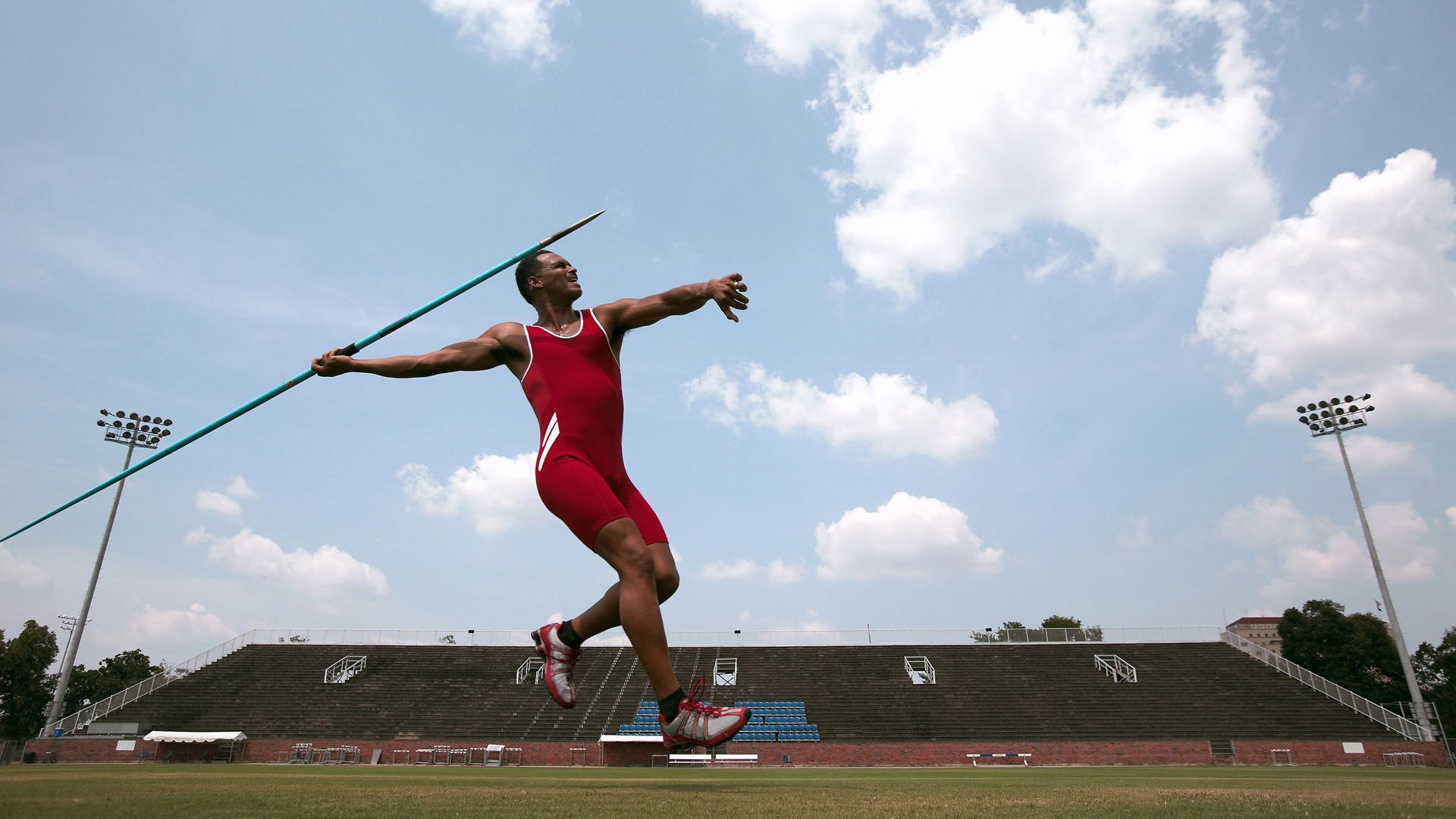 技术数据体现整体实力稳步提升，技术 数据